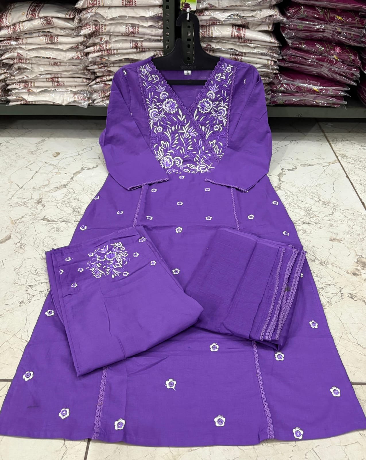 This Festive we have launch A Beautiful Embroidered Cotton suit set for Gorgeous ladies